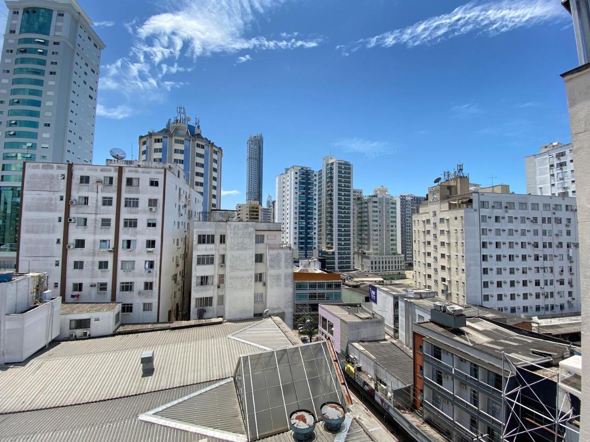 Jgd94 - Ao Lado Do Calcadao, Climatizado, Wi-Fi Leilighet Balneário Camboriú Eksteriør bilde
